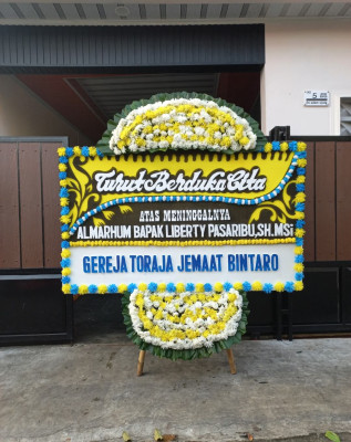 Papan Bunga Duka di Tomba
