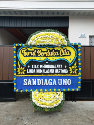 Papan Bunga Duka di Tomba